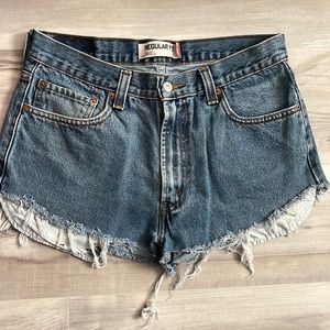 Levi’s high waisted shorts